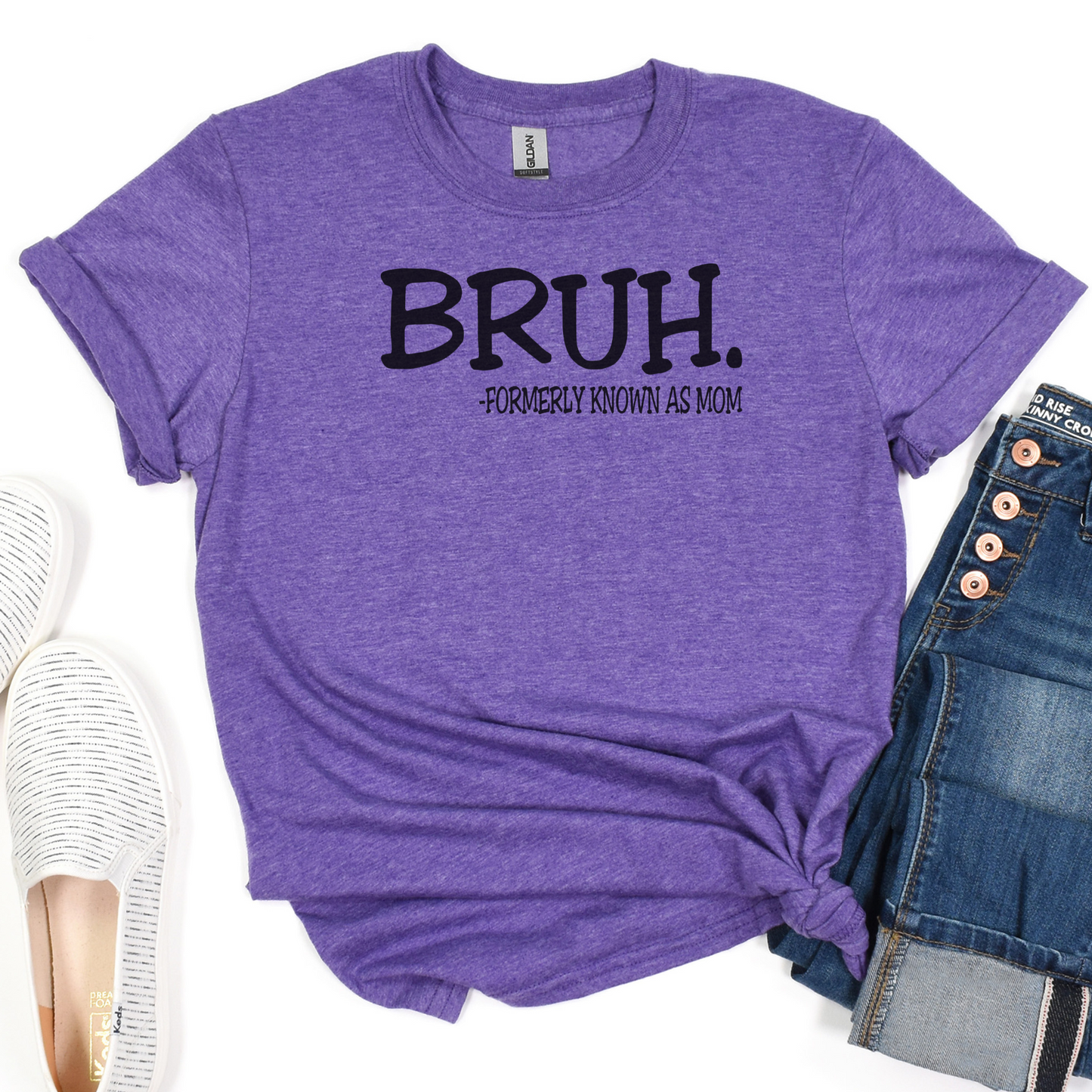 casual trendy mom fashion