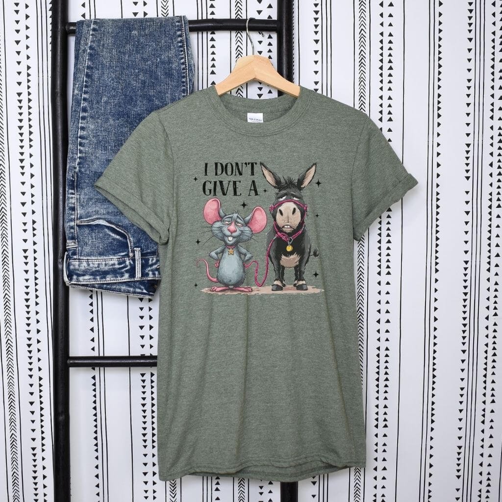 soft polyester cotton graphic tee texture